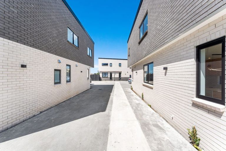 Photo of property in 3/50 Fairview Road, Papatoetoe, Auckland, 2025