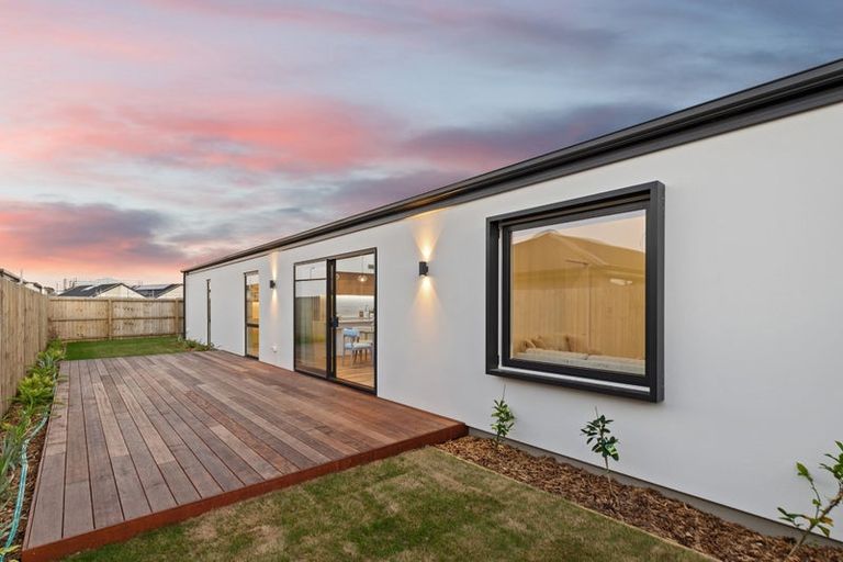 Photo of property in 113 Aviemore Drive, Marshland, Christchurch, 8083