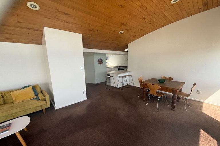Photo of property in 2/517 Marine Drive, Sunshine Bay, Lower Hutt, 5013
