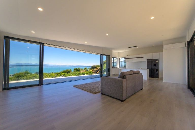 Photo of property in 24 Commodore Place, Britannia Heights, Nelson, 7010