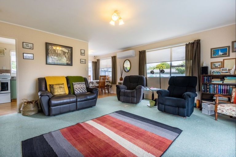 Photo of property in 16 Blomfield Street, Nawton, Hamilton, 3200