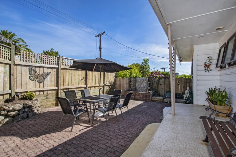 Photo of property in 12 Mcmillan Avenue, Te Kamo, Whangarei, 0112