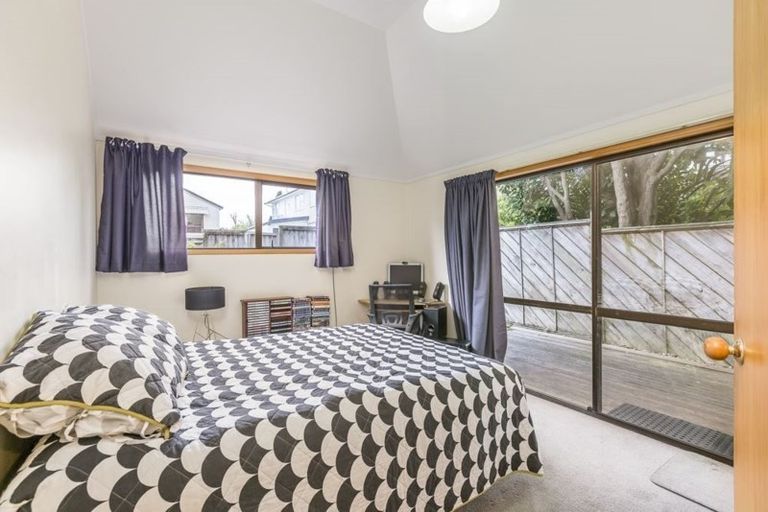 Photo of property in 5/16 Mahara Avenue, Birkenhead, Auckland, 0626