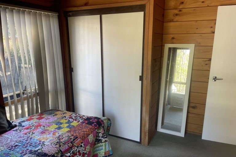 Photo of property in 27 Reynolds Place, Torbay, Auckland, 0630