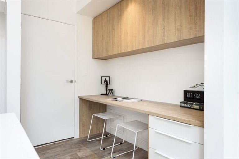 Photo of property in 5 Makura Drive, Papamoa Beach, Papamoa, 3118