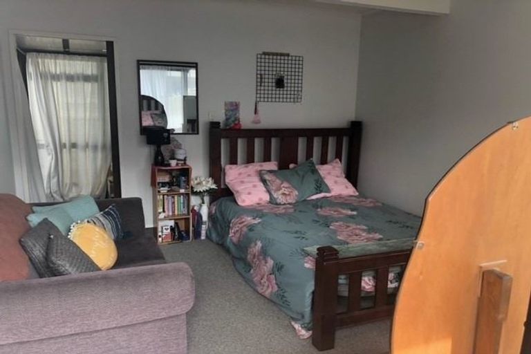 Photo of property in 32a Charles Street, Westshore, Napier, 4110