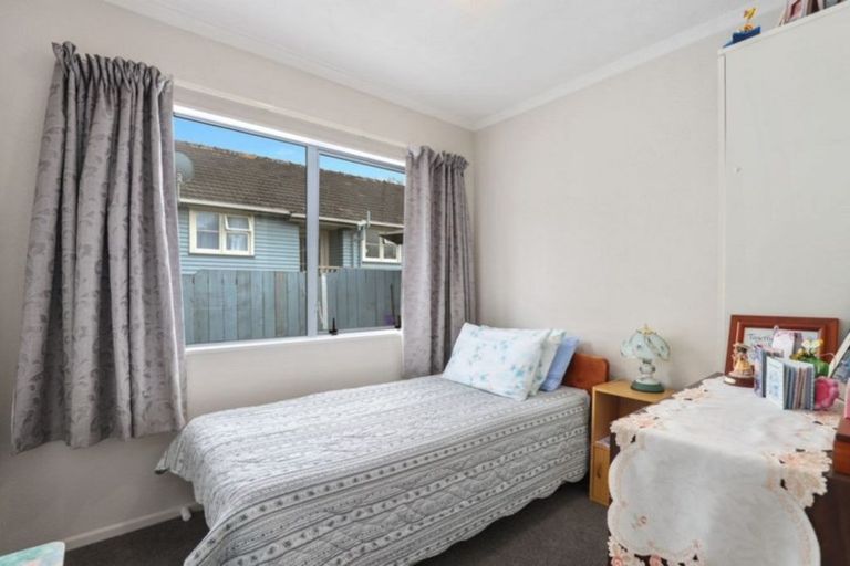 Photo of property in 24c Huia Avenue, Forest Lake, Hamilton, 3200