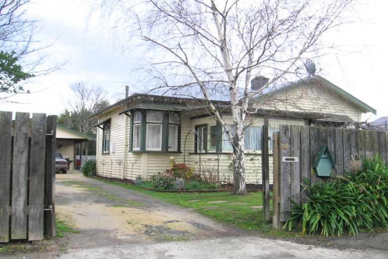 Photo of property in 88 Heretaunga Street, Palmerston North, 4414