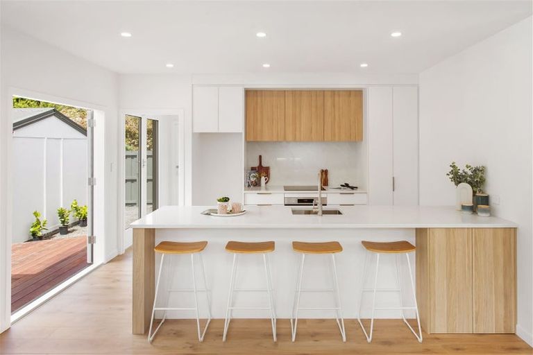 Photo of property in 142 Mersey Street, St Albans, Christchurch, 8014