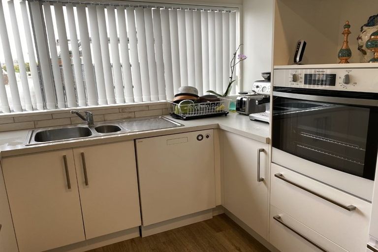 Photo of property in 3/15 Plynlimon Road, Fendalton, Christchurch, 8052