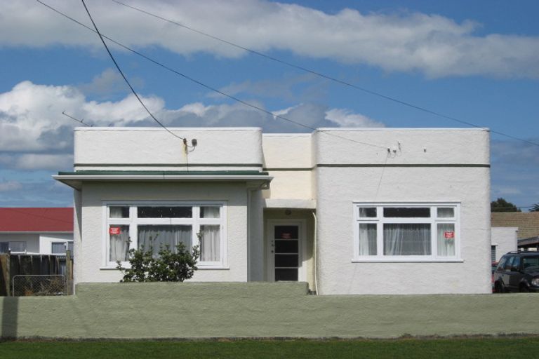 Photo of property in 5 Duigan Street, Gonville, Whanganui, 4501