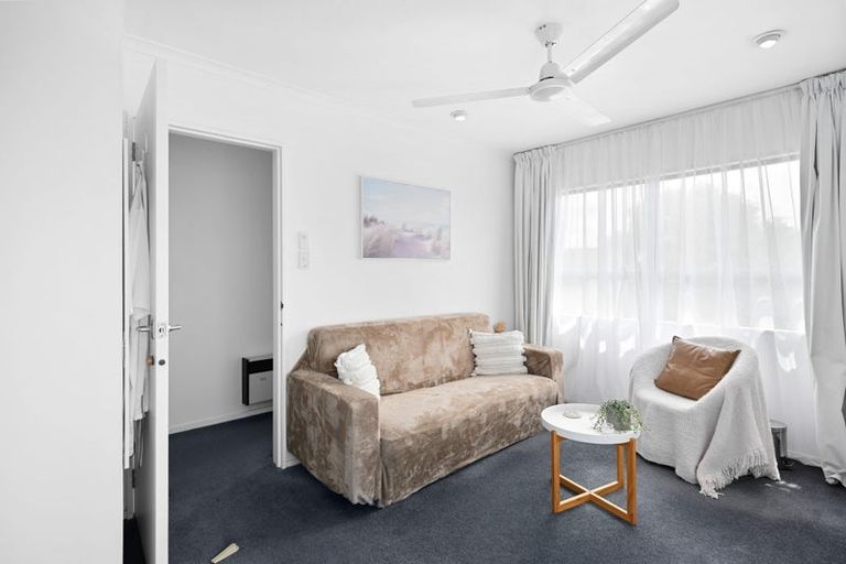 Photo of property in 72a Sandwich Road, St Andrews, Hamilton, 3200