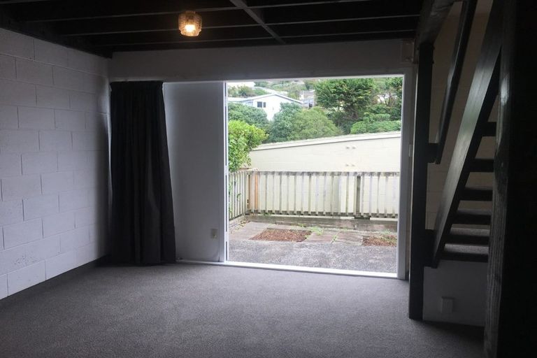 Photo of property in Paddington Apartments, 9/15 Mckinley Crescent, Brooklyn, Wellington, 6021
