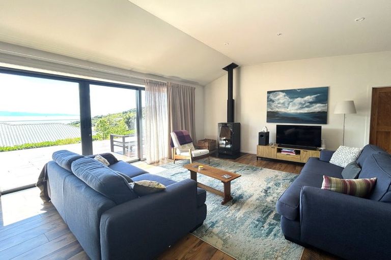 Photo of property in 1 Koura Road, Atawhai, Nelson, 7010