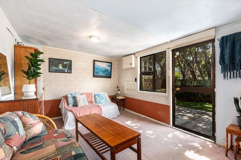 Photo of property in 27 Hayward Terrace, Waiwhetu, Lower Hutt, 5010