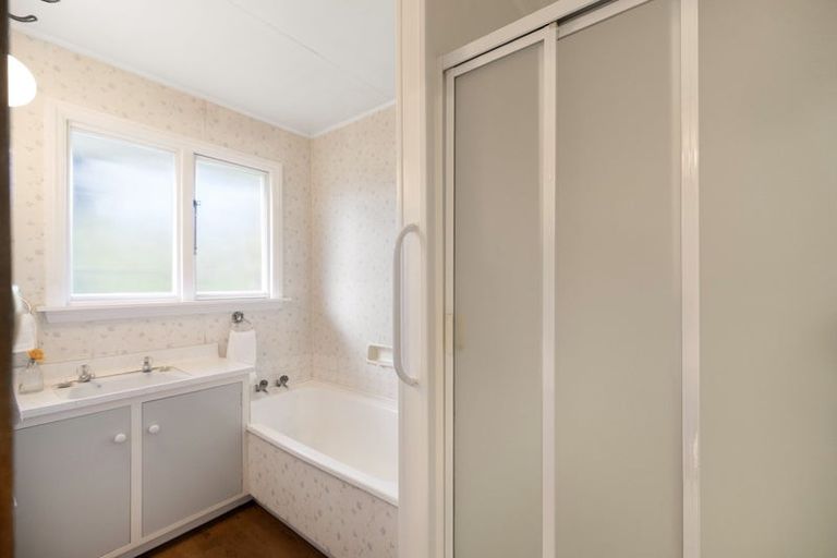 Photo of property in 6 Walden Place, Bryndwr, Christchurch, 8053