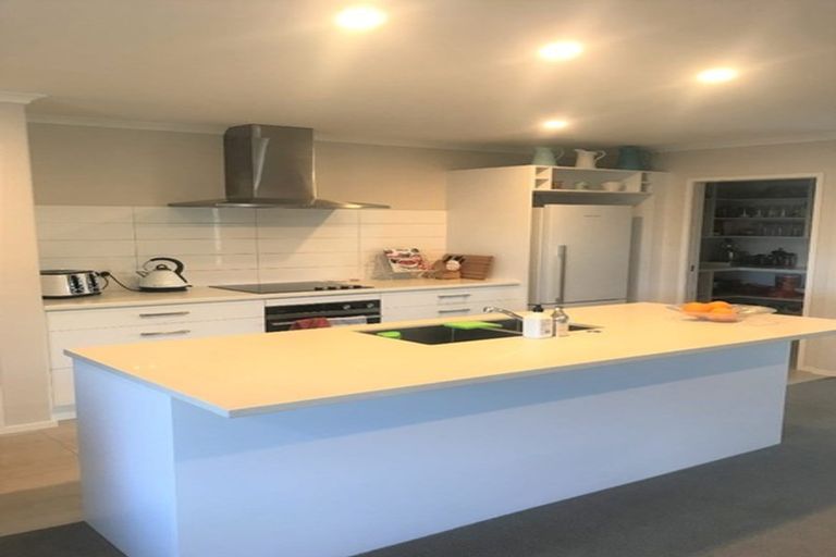 Photo of property in 14 Kuru Place, Papamoa, 3118