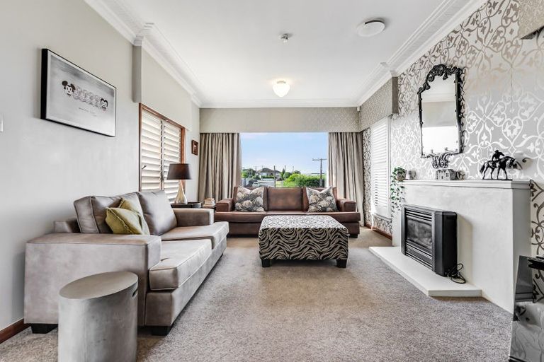 Photo of property in 12 Charles Crescent, Beerescourt, Hamilton, 3200