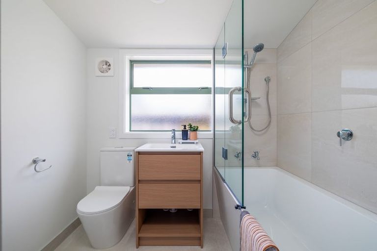 Photo of property in 88 Grahams Road, Burnside, Christchurch, 8041