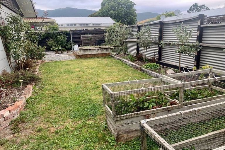 Photo of property in 2/646 Main Rd Stoke, Stoke, Nelson, 7011