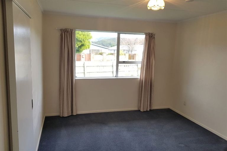 Photo of property in 10 Twickenham Street, Wainuiomata, Lower Hutt, 5014