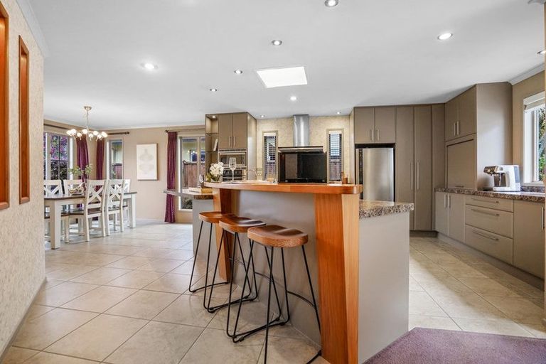 Photo of property in 13 Langdale Court, Huntington, Hamilton, 3210