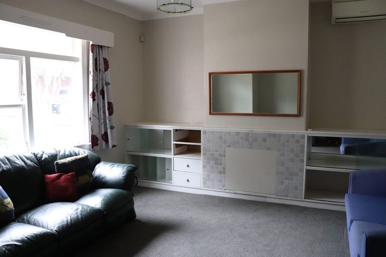 Photo of property in 42 Monorgan Road, Strathmore Park, Wellington, 6022