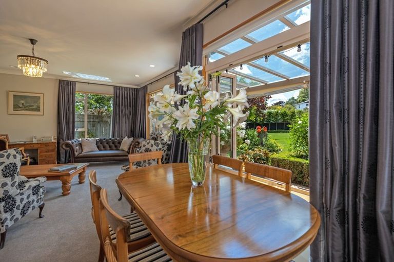 Photo of property in 5 Balmoral Drive, Terrace End, Palmerston North, 4410
