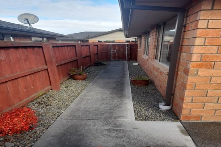 Photo of property in 21d Sabina Street, Shirley, Christchurch, 8013