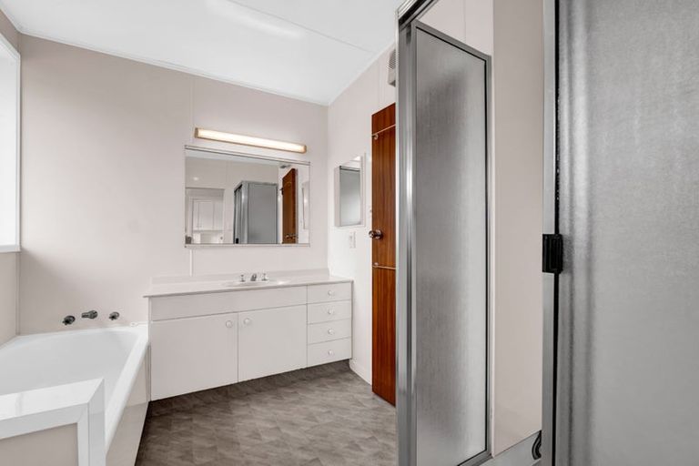 Photo of property in 49c Doralto Road, Frankleigh Park, New Plymouth, 4310