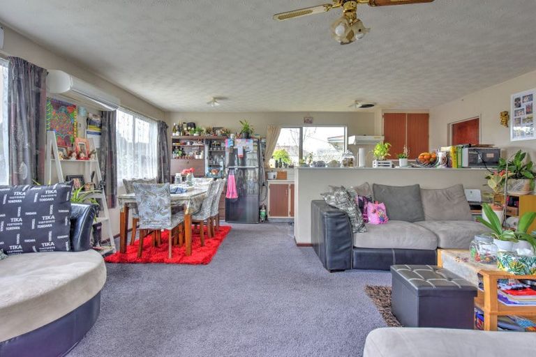 Photo of property in 22 Lawrence Street, East Gore, Gore, 9710