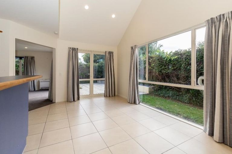 Photo of property in 10a Coniston Avenue, Ilam, Christchurch, 8041