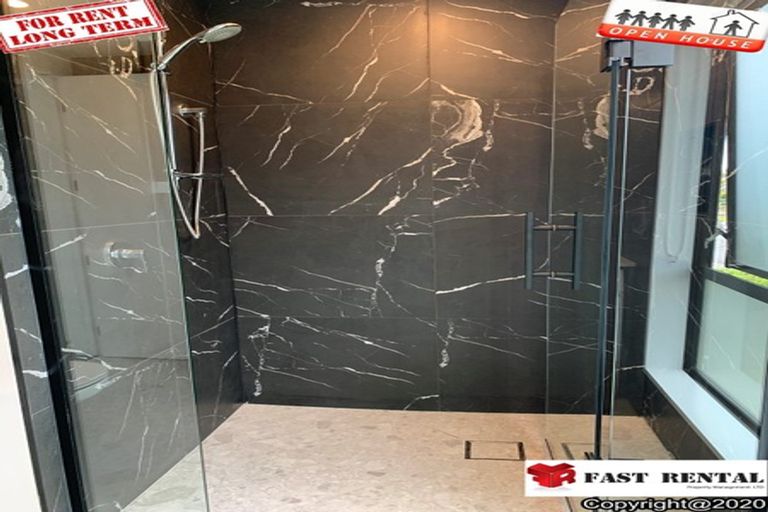 Photo of property in 112 Tamahere Drive, Glenfield, Auckland, 0629