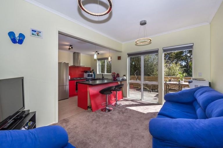 Photo of property in 877 Kahikatea Flat Road, Waitoki, Kaukapakapa, 0871