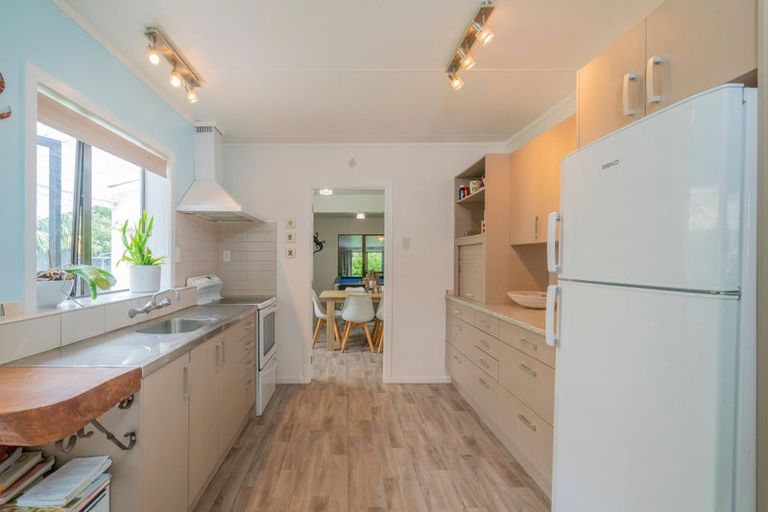 Photo of property in 281 Colville Road, Coromandel, 3584