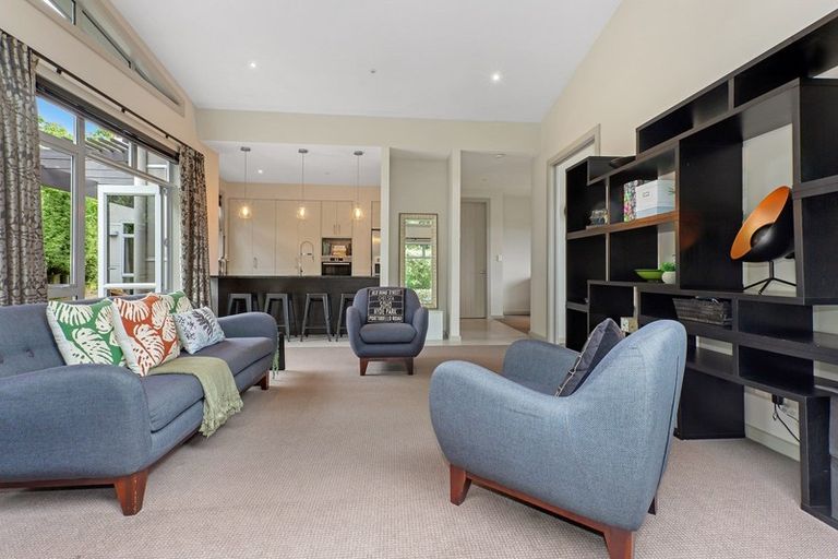 Photo of property in 7 Resolution Drive, Whitby, Porirua, 5024