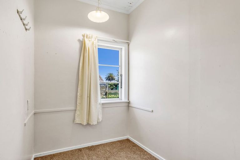 Photo of property in 556b Queen Street East, Levin, 5510