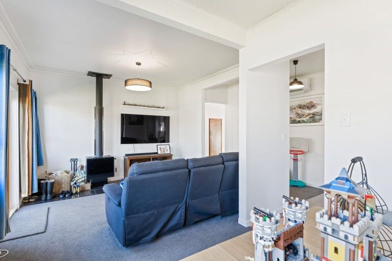 Photo of property in 48b Richmond Street, Waitara, 4320