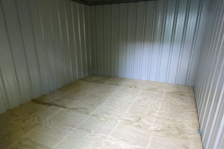 Photo of property in 94 Carlisle Road, Browns Bay, Auckland, 0632