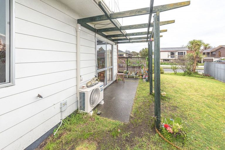 Photo of property in 9a-9b Banks Place, Tawhero, Wanganui, 4501