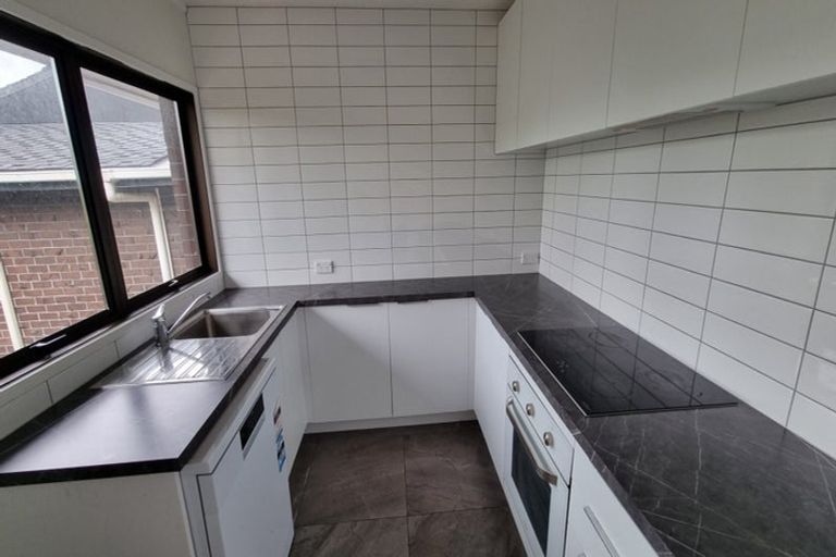 Photo of property in 2/59 Norwood Road, Bayswater, Auckland, 0622