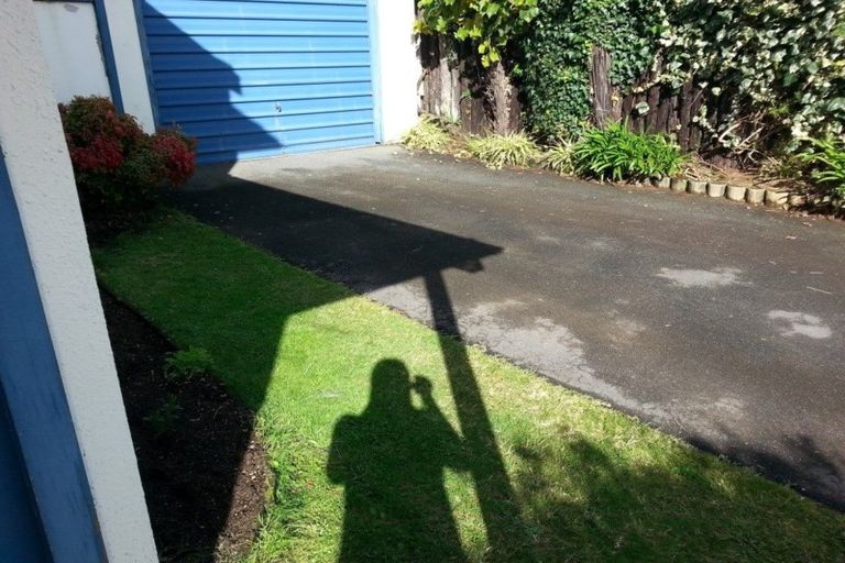 Photo of property in 2/18 Carnot Street, Glenholme, Rotorua, 3010