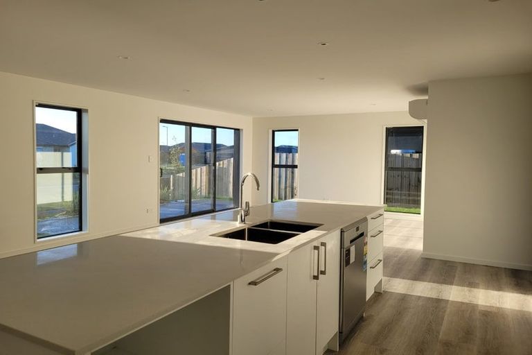 Photo of property in 6 Sequel Road, Halswell, Christchurch, 8025