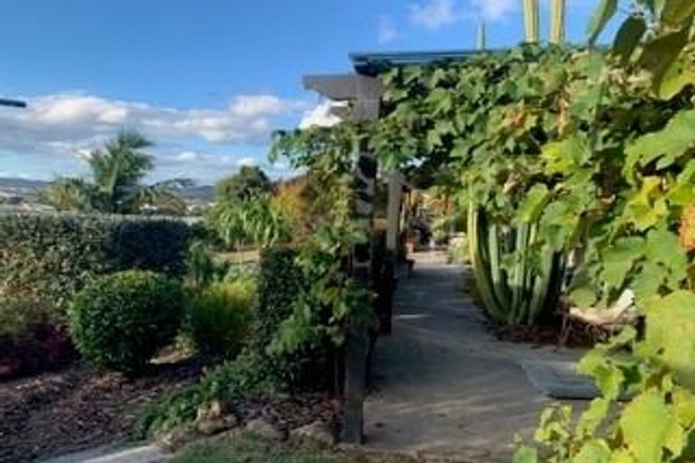 Photo of property in 8 Mountain Road, Morningside, Whangarei, 0110