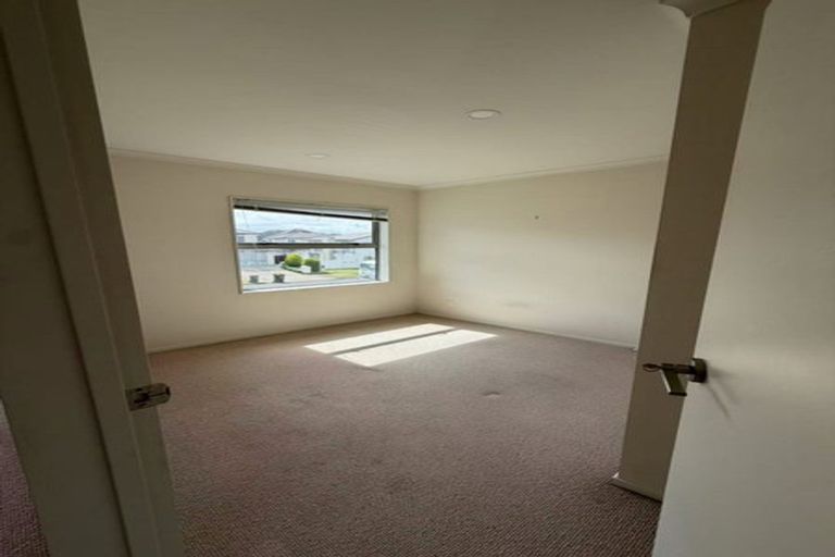 Photo of property in 21 Kensway Drive, Flat Bush, Auckland, 2016