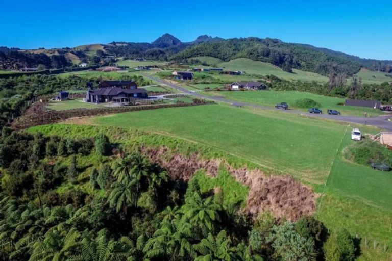 Photo of property in 14 Pahakahaka Drive, Kaitake, New Plymouth, 4374