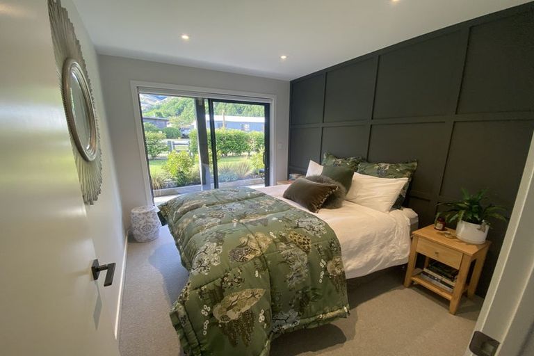 Photo of property in 25 Flynn Lane, Arrowtown, 9302