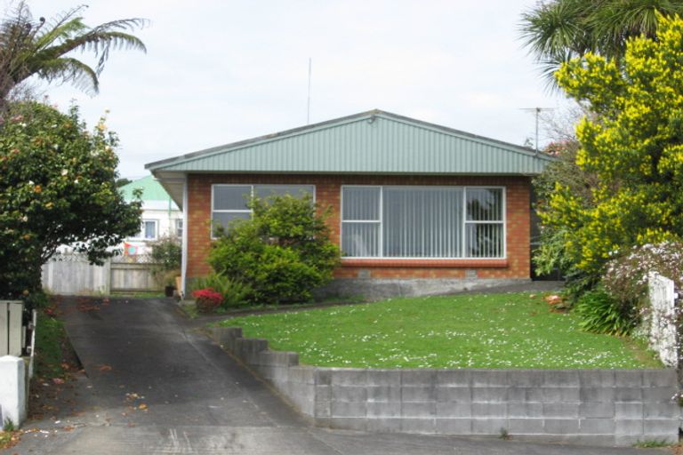 Photo of property in 26 Northgate, Strandon, New Plymouth, 4312