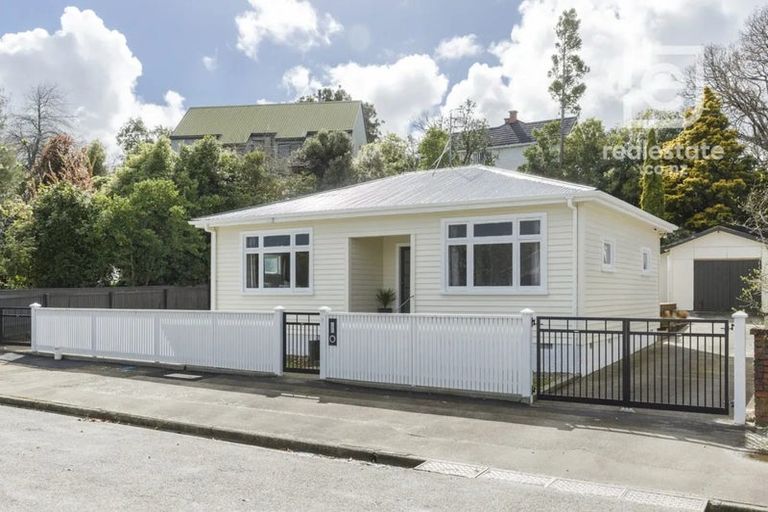 Photo of property in 42 Alfred Street, Roslyn, Palmerston North, 4414