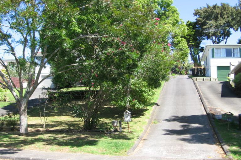 Photo of property in 55 Vandeleur Avenue, Birkdale, Auckland, 0626